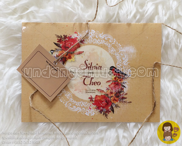 UNDANGAN SOFTCOVER MENGGUNAKAN AMPLOP / TALI